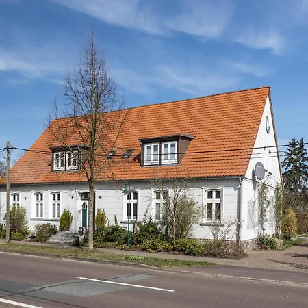Apartment In Am Mueritzsee, Cleaning Included *